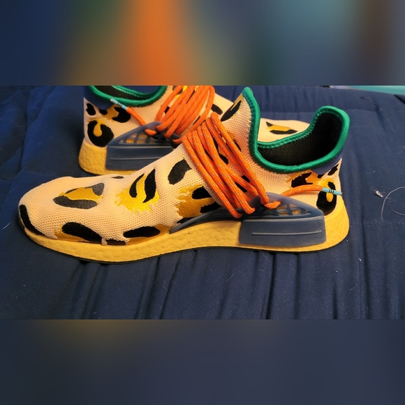 Shoe - Picture 8 of 9